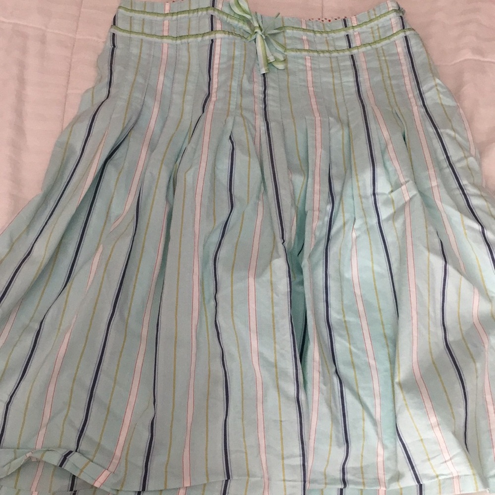 Old navy skirt